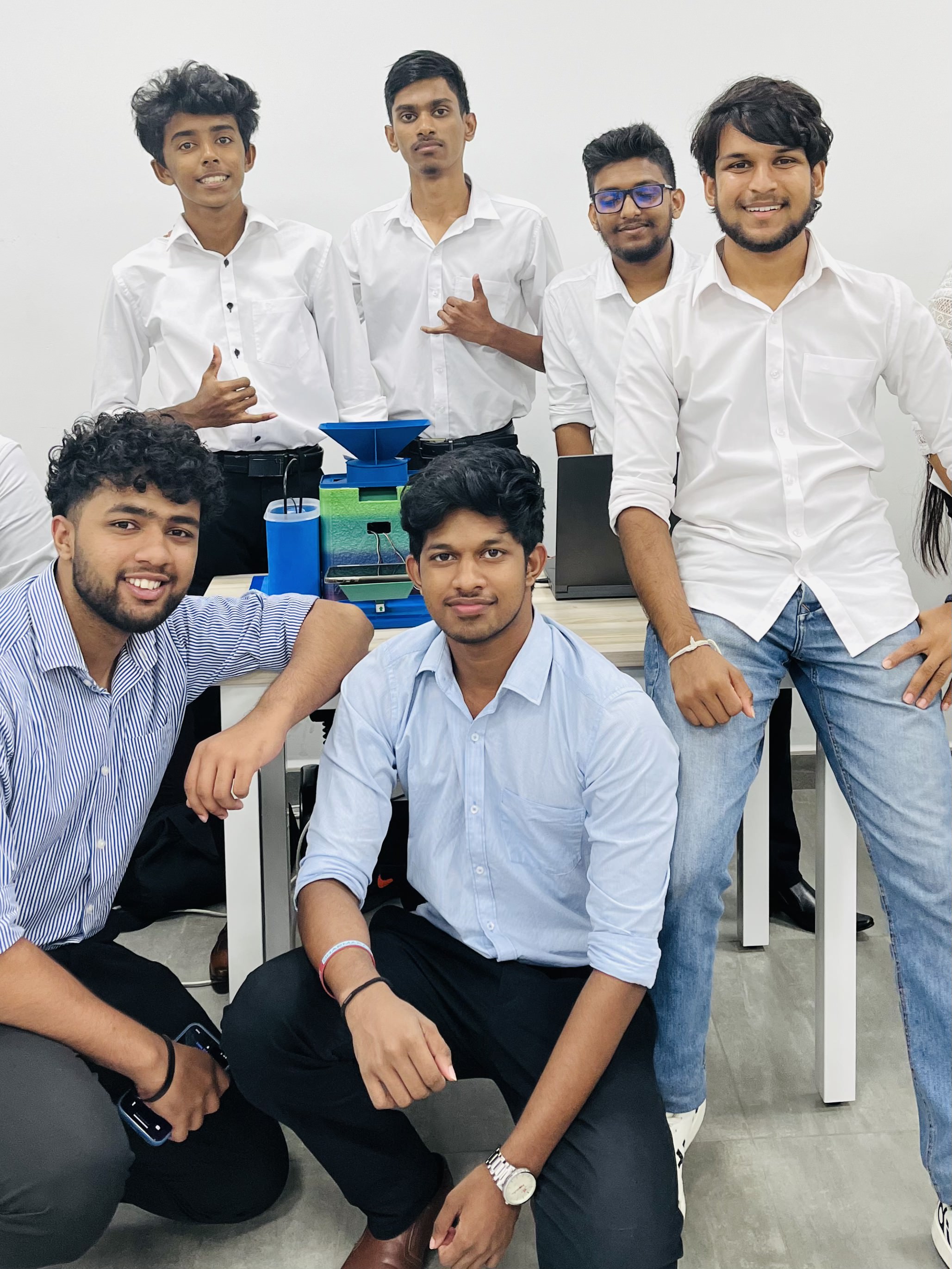 Ravindu Danthanarayana contact screenshot 5